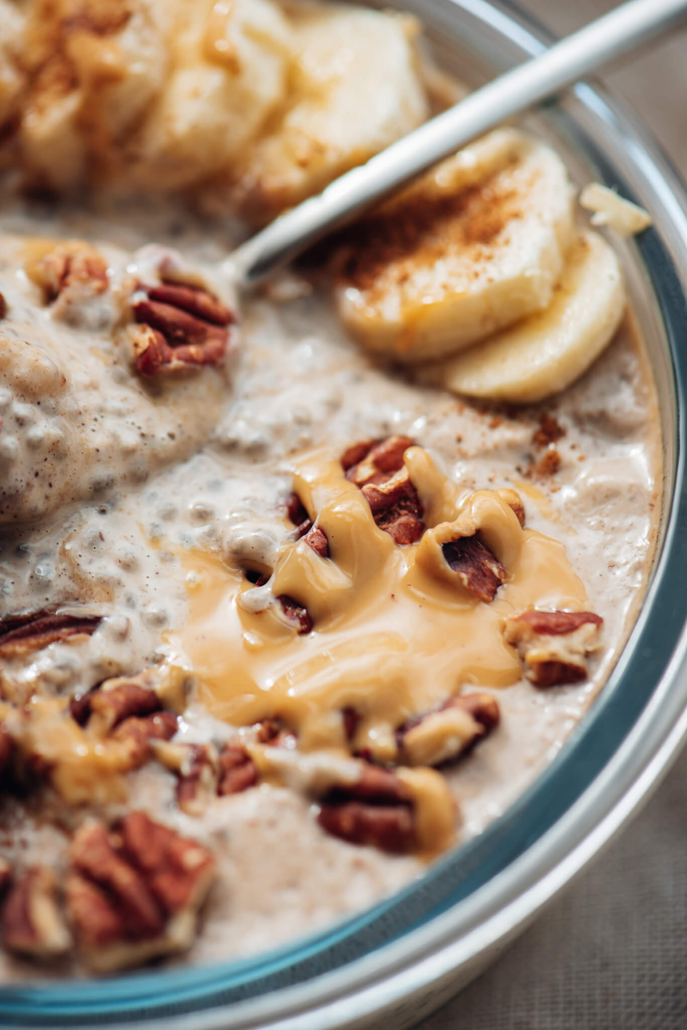 Banana bread chia pudingas Natalija Kurganove migdolų riešutų kremas